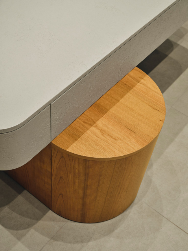 ������� ������� ������ EMKA � ��� �������