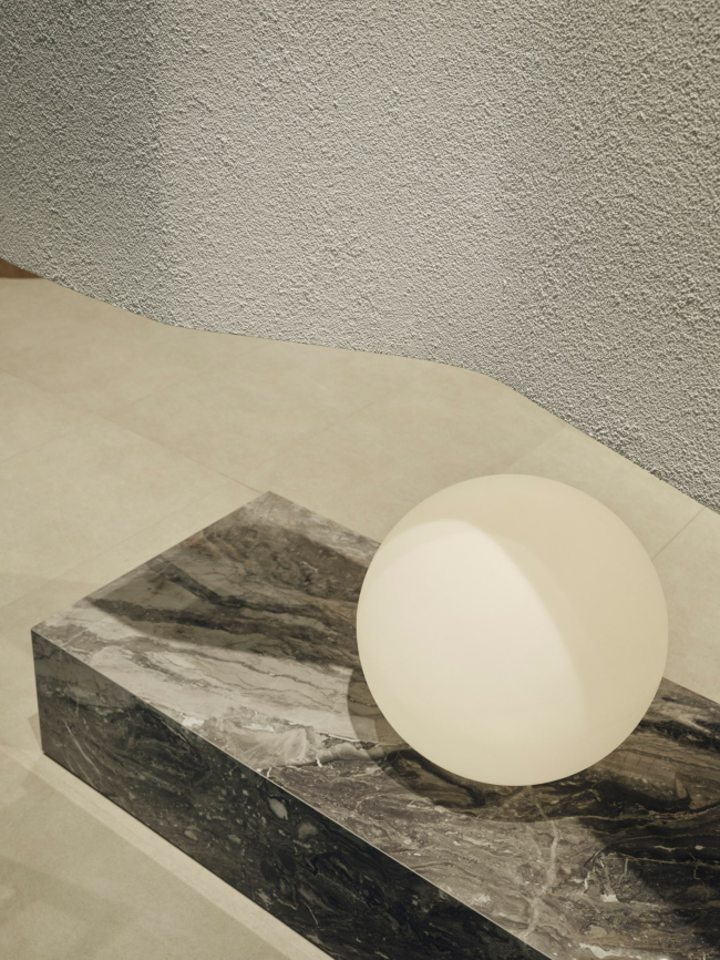 ������� ������� ������ EMKA � ��� �������