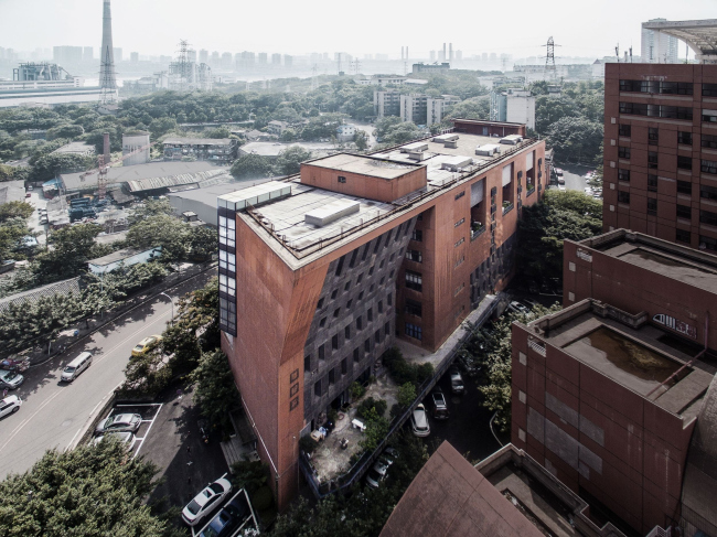 ������ ���������� ���������� ������������ ��������������� ��������� � �������. 2004