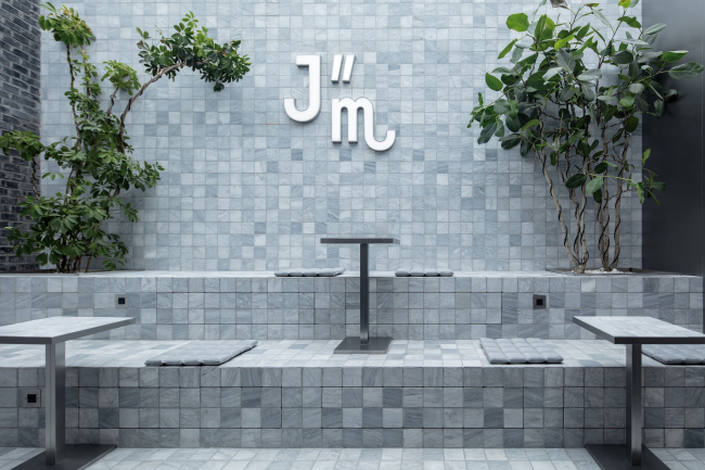 ���� JM