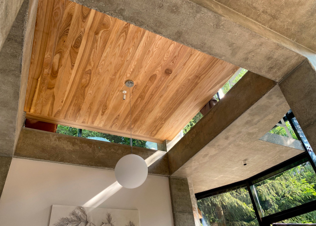  .  .     4- .        .  