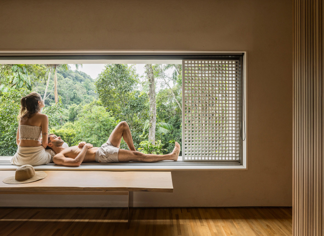 ��� Canopy House