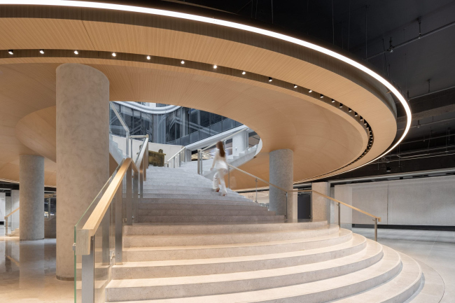 ������� ������ Jing IN International Center