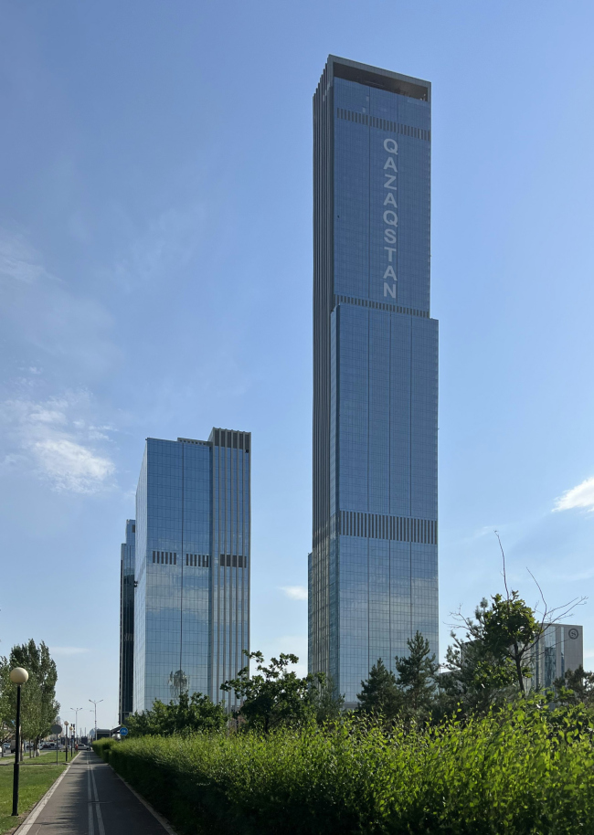 Абу-Даби Плаза – многофункциональный комплекс