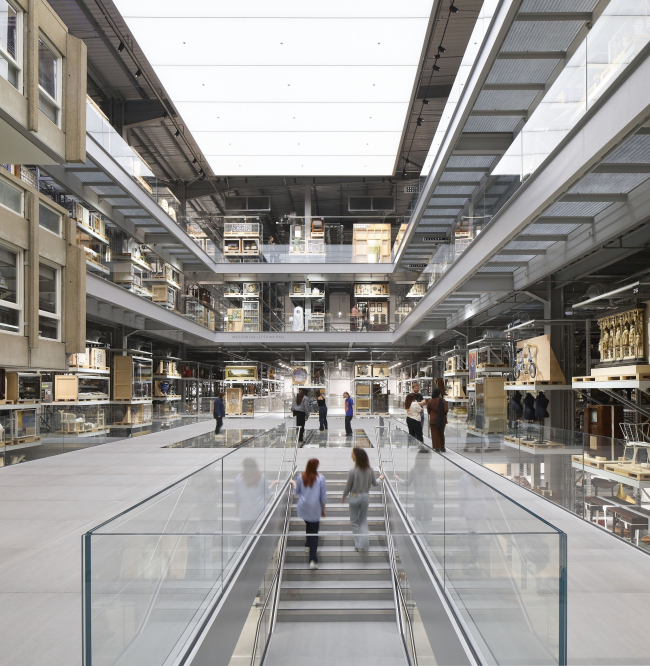 Фондохранилище Музея Виктории и Альберта Фондохранилище Музея Виктории и Альберта