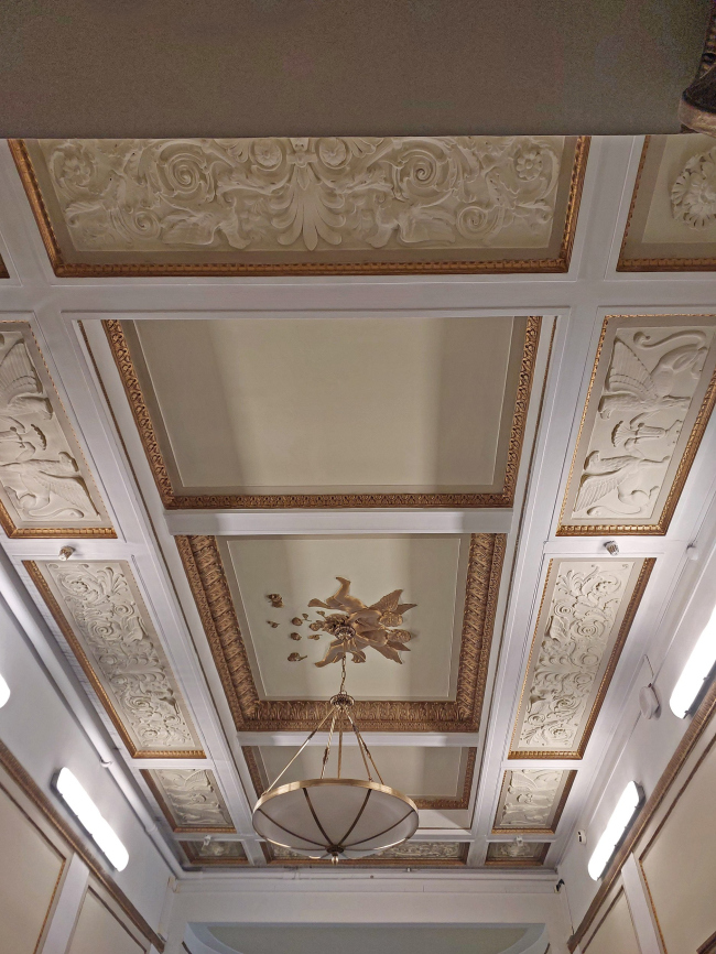 Дом Долговых. Плафон холла Дом Долговых. Плафон холла