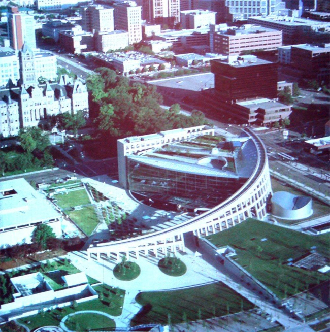 Публичная библиотека в Солт-Лейк-Сити Публичная библиотека в Солт-Лейк-Сити