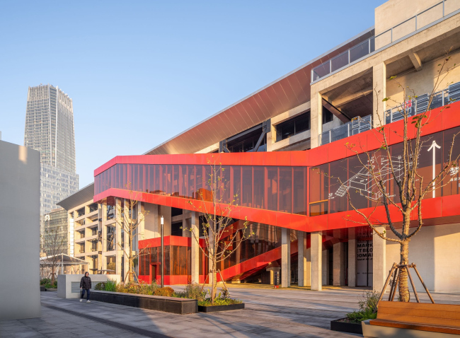 ���������-��������������� �������� GATE M Dream Center