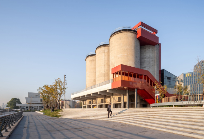 ���������-��������������� �������� GATE M Dream Center