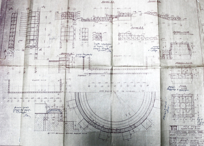 Павильон №66. Тумба, колонны Павильон №66. Тумба, колонны
