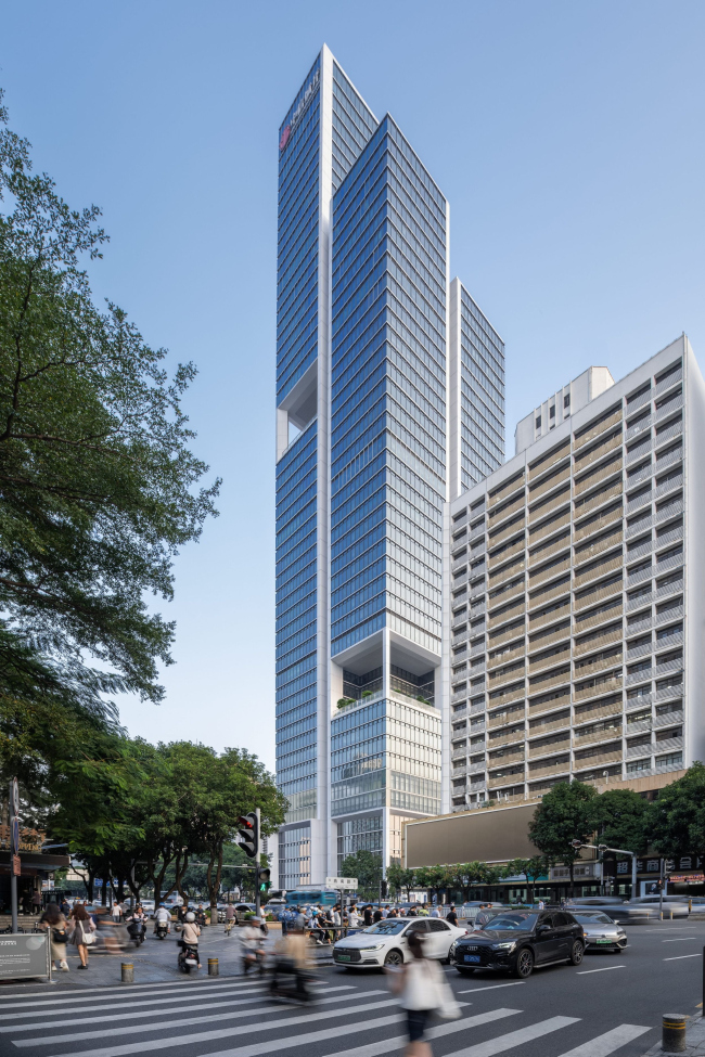 Офисное здание CITIC International Building Офисное здание CITIC International Building