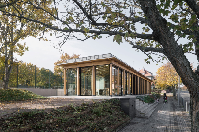    Beseda O&#345;echovka