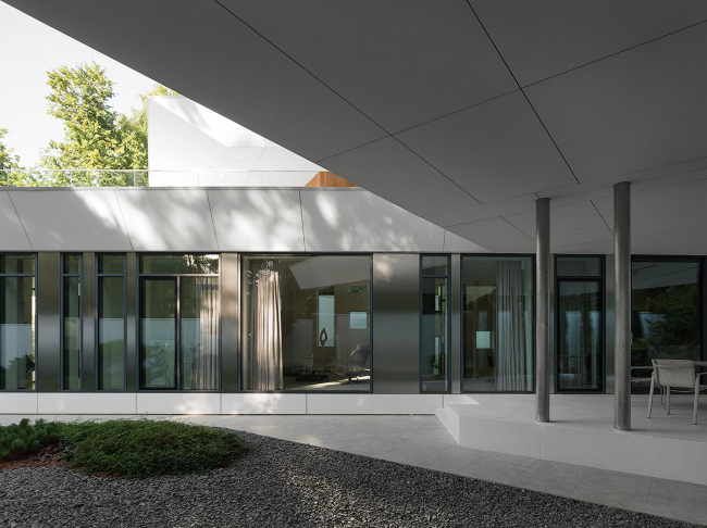 ������� ���