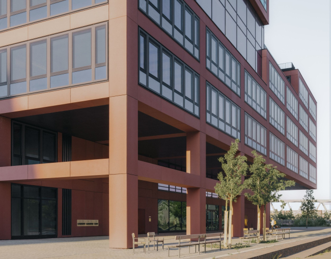 ������� ������ EDGE HafenCity