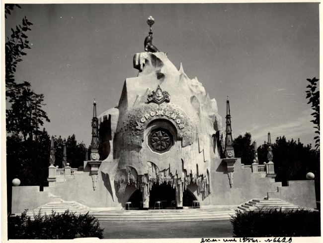       1954 