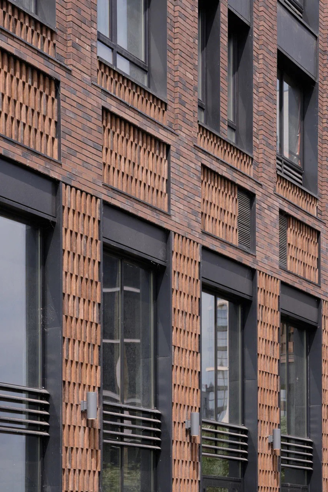  SAVIN CITY (Savin Family  Savin Premier)