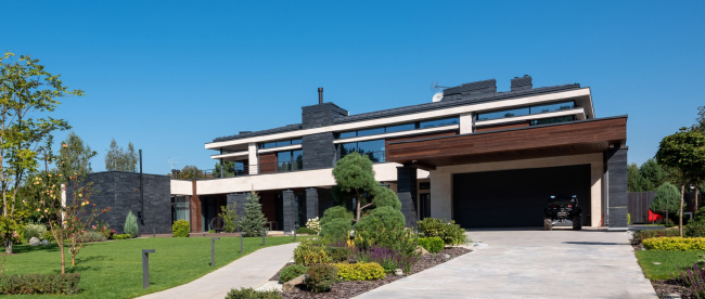 A house in the spirit of Wright