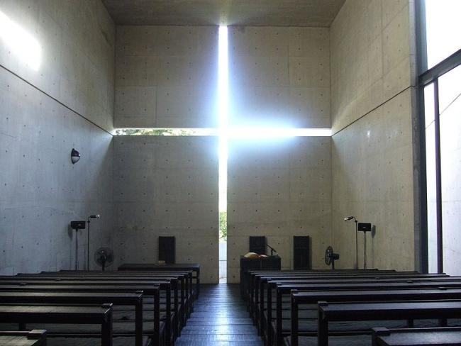 Церковь Света. Фото: Bergmann via Wikimedia Commons. Лицензия GNU Free Documentation License, Version 1.2