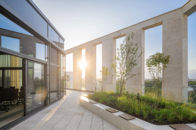 ������ B-One �������� Berlin Hyp