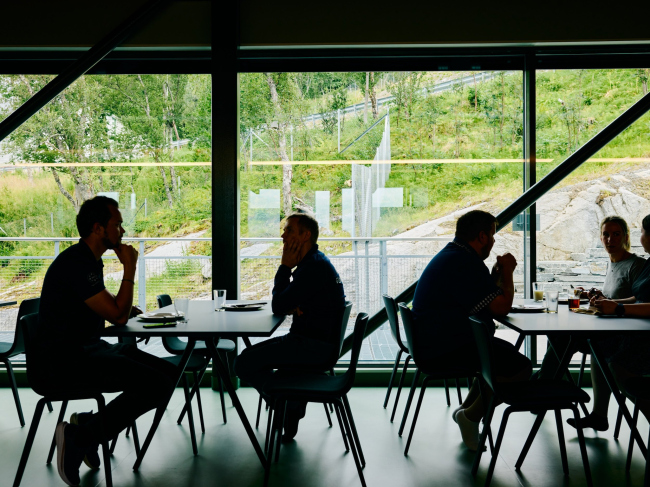 - Magne Arvesen & S&#248;nner