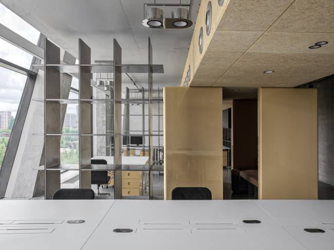 ���� ����� ����������� � �������