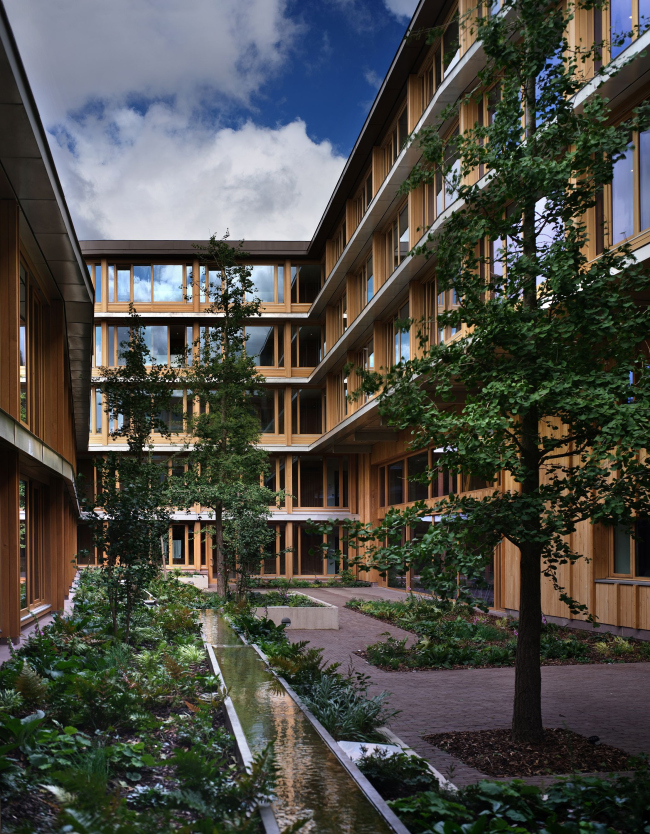 ����� �������� ��� ������� Appleby Blue