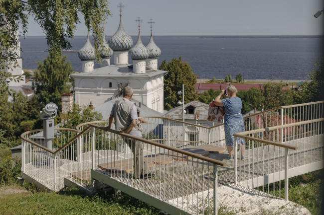 Лестница в городе Юрьевец Лестница в городе Юрьевец