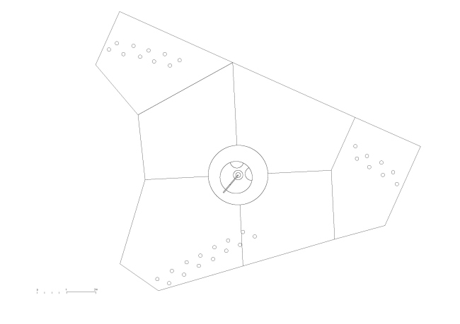 Арт-объект на месте колодца в деревне Стара-Фужина Арт-объект на месте колодца в деревне Стара-Фужина