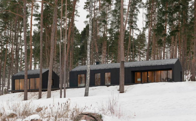 Delo House 3, Delo