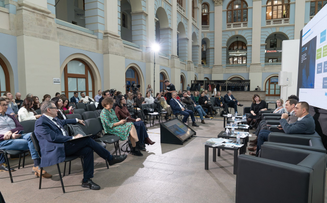 ������� ���� ��������� ���������� � ���������� ����� � ����������� ����� ��� ������� � �������