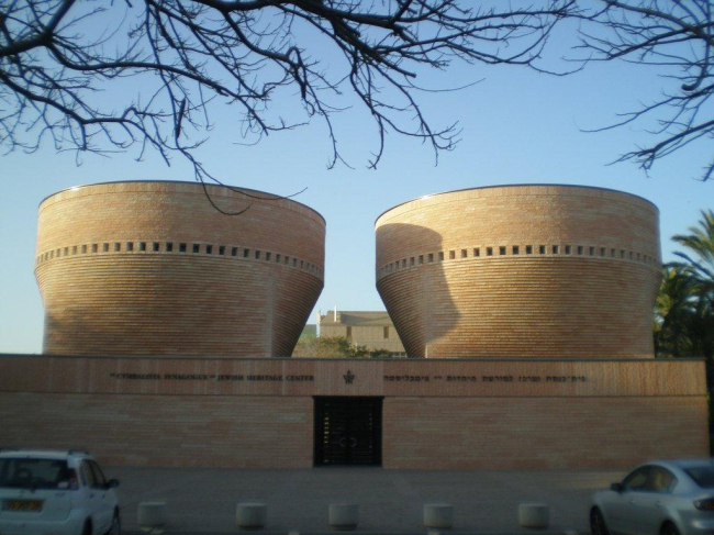 Синагога Цимбалиста и центр еврейского наследия Университета Тель-Авива © Mario Botta Architetti