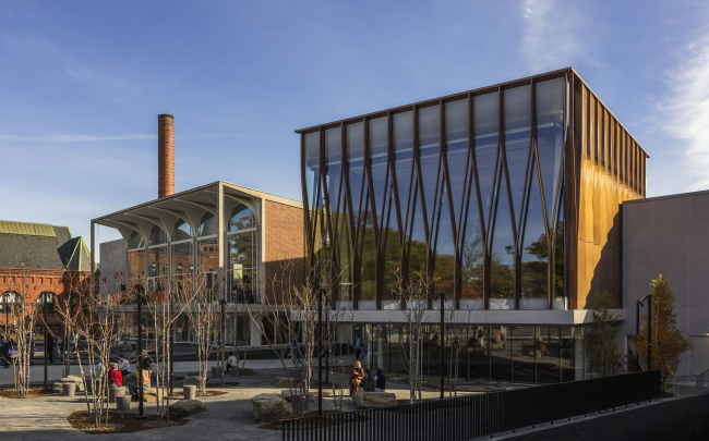 ����� �������� ����� �������� � ����������� �������� � �������������