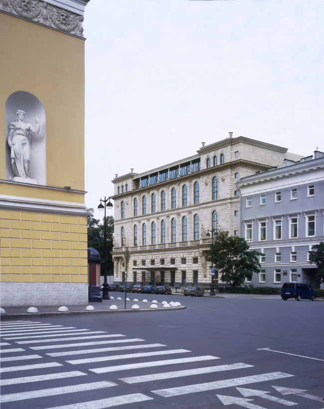 Гостиница на площади Островского, 2008 © «Евгений Герасимов и партнеры»