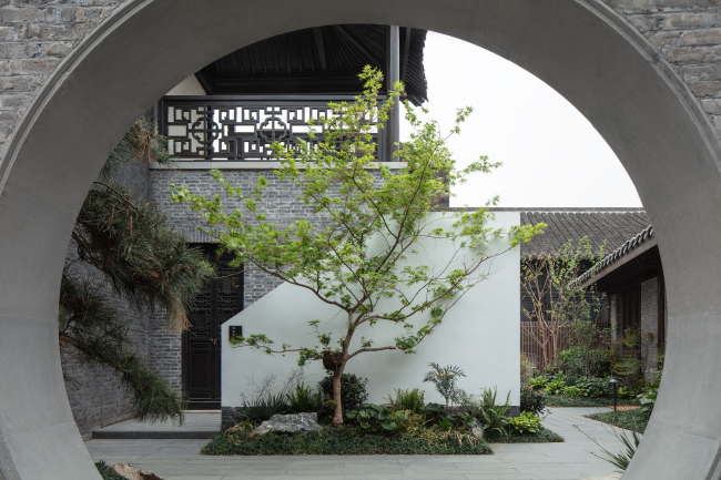����� Jiangnan House � ������ ������� ���������� ������ ������