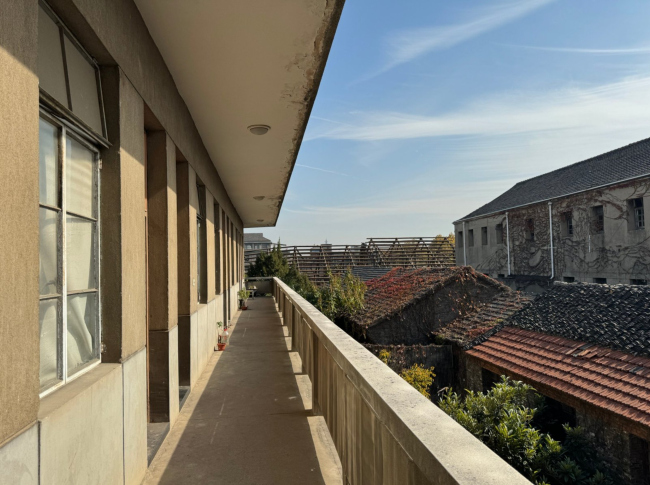 ����� Jiangnan House � ������ ������� ���������� ������ ������ � ��������� �� �������������