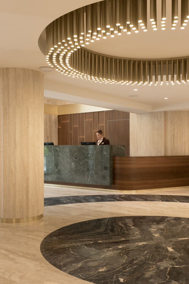 ����������� �������� Grand Cascade. ���� �������