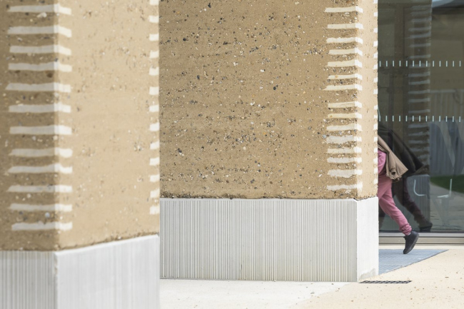 ������� ��������������� � ���������� ����� Parc des Loges