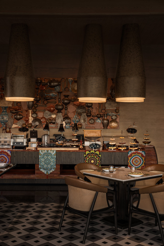 ����� Indigo Nalati