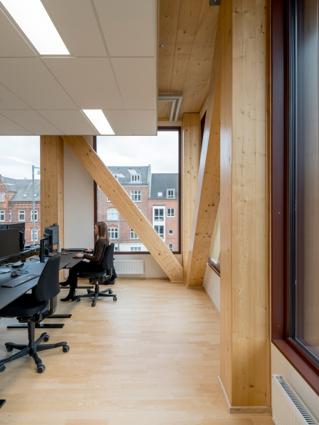 ���������������� ������ WoodHub