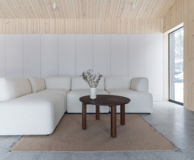 DELO HOUSE 3.2 � ��������