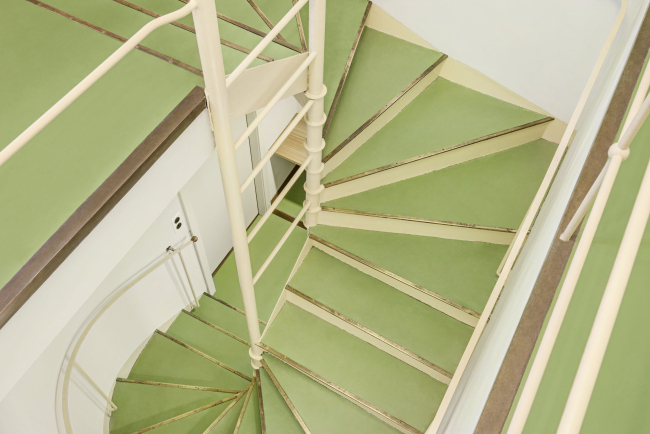 ����� ���� � �����������