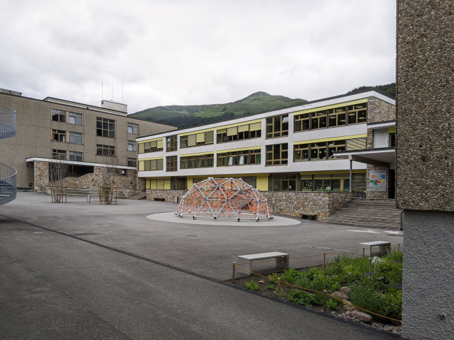 ������ ����� ������ �����-���� �� �������������