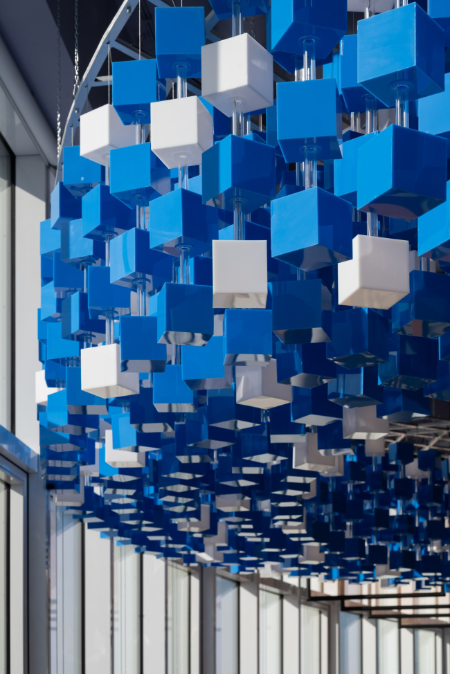 ��������������� ����� � �������� Serb Tech. ����������� �� ���-������