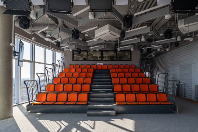 ��������������� ����� � �������� Serb Tech. ���������� ���