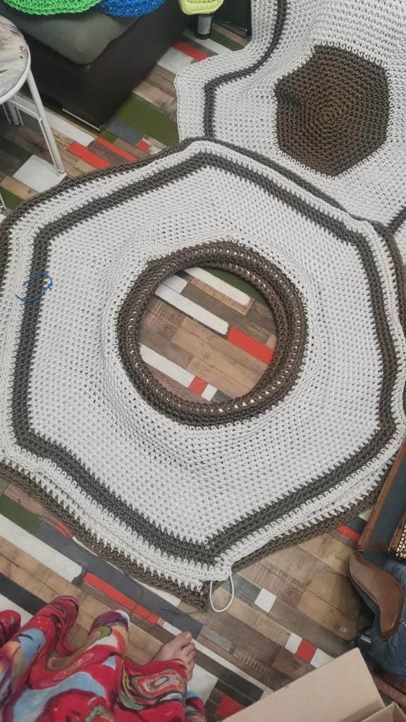 ��������