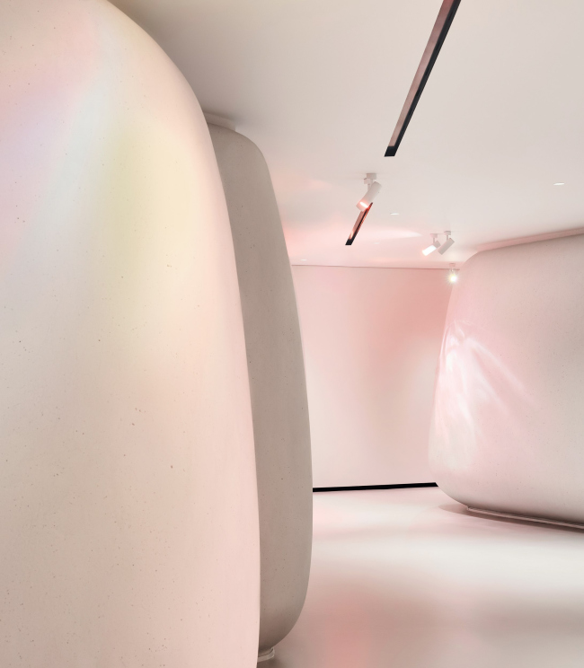 ���������-����� ONE