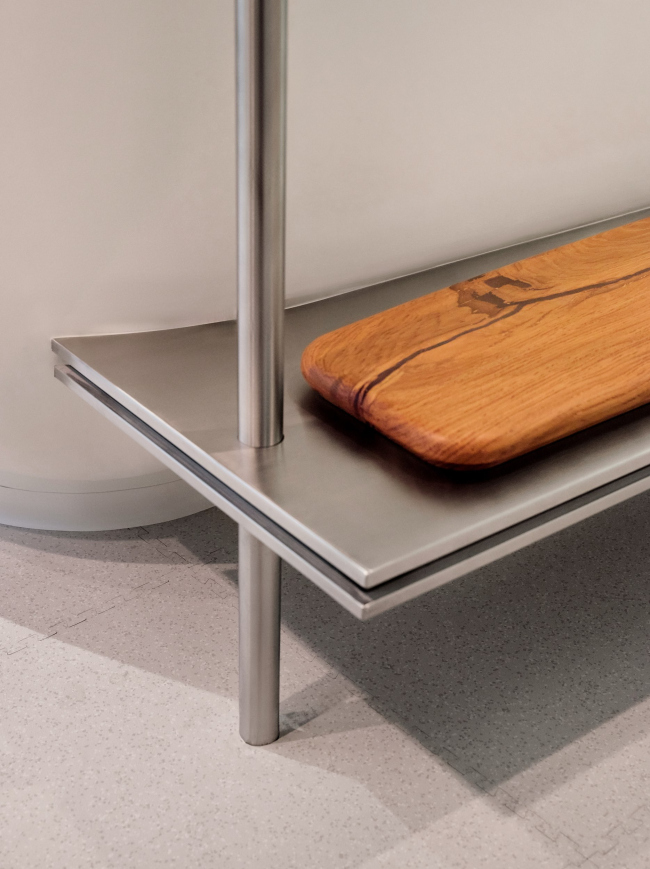 ���������-����� ONE