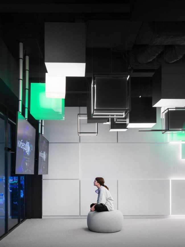 �������� ������������������� �����-������������