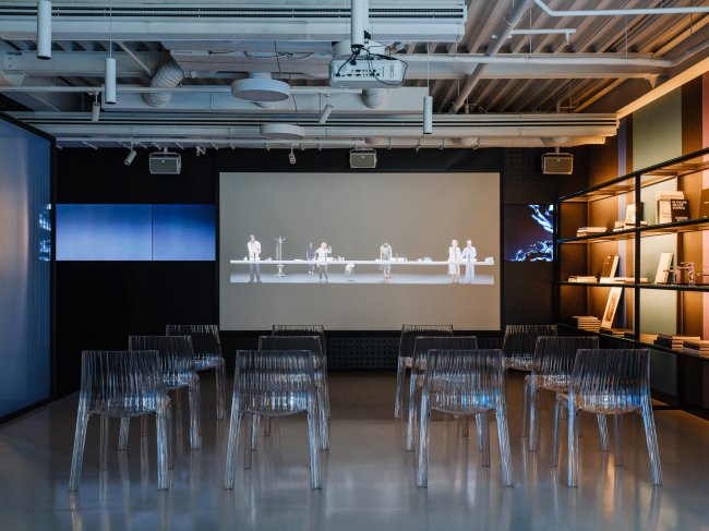 ���-��� ROCA GROUP SPACE