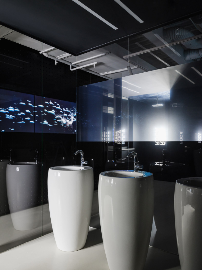 ���-��� ROCA GROUP SPACE